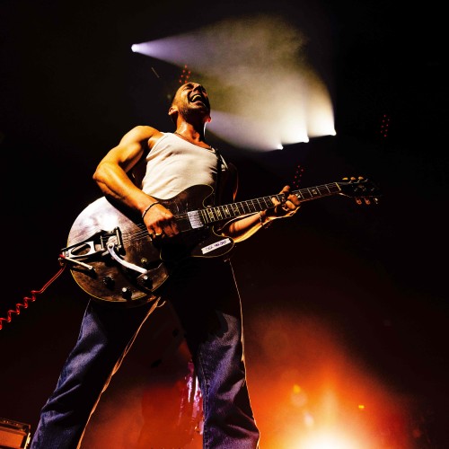 MILES KANE